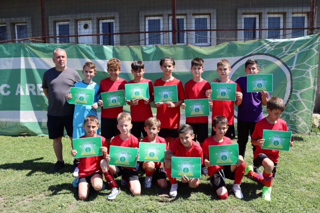 Costin Enache, ACS Unirea Dobroești: Grupa 2013–2014 crește prin disciplină și respect